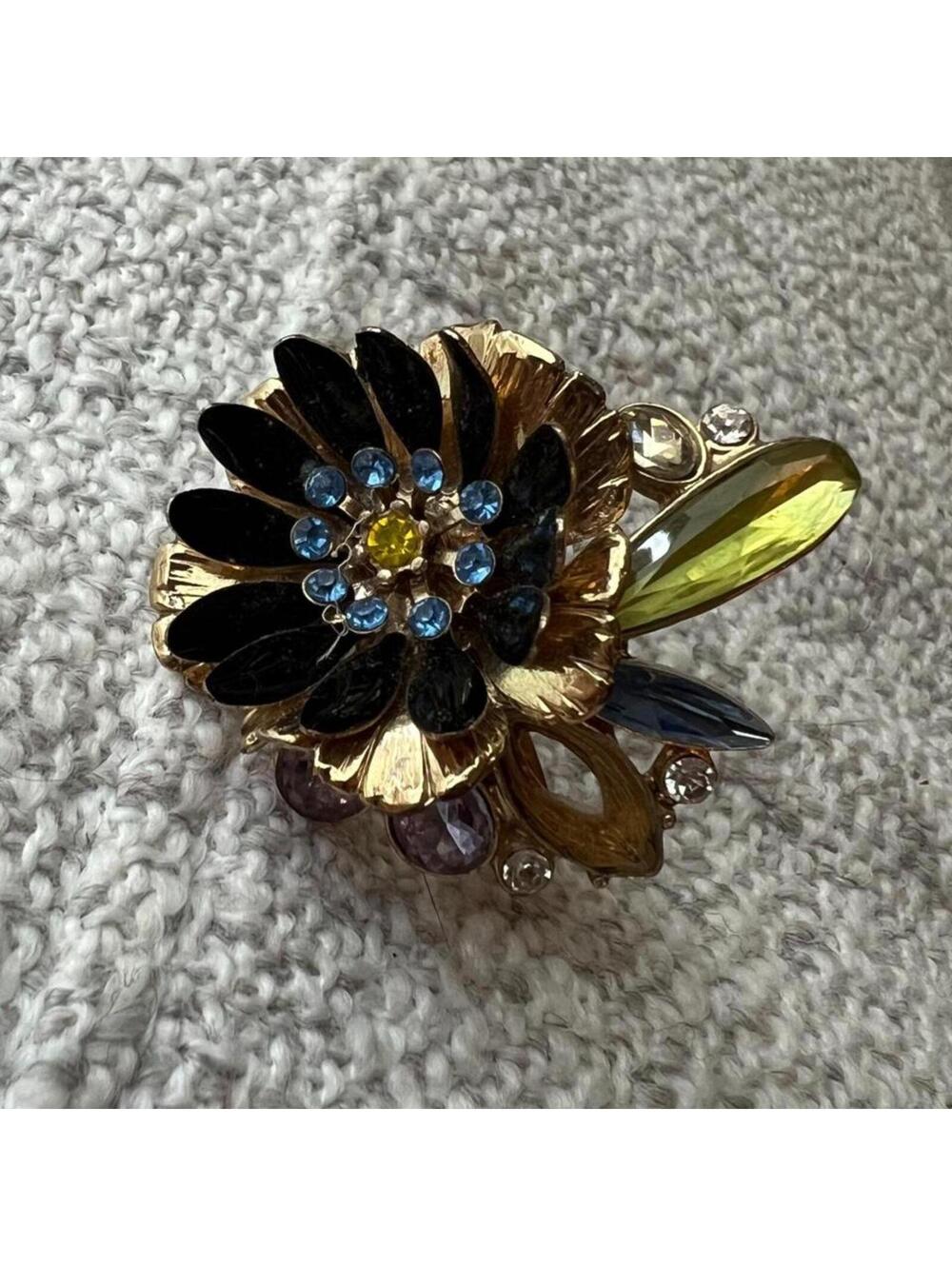 Vintage Banana Republic “Savannah Collection” Flower Burst Statement Ring